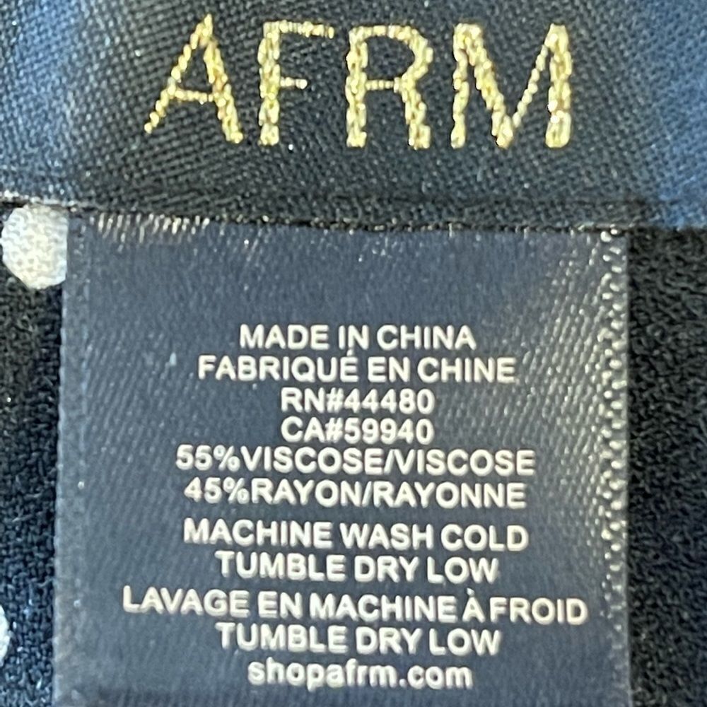 AFRM Face Mask - NWT - Picture 3 of 3